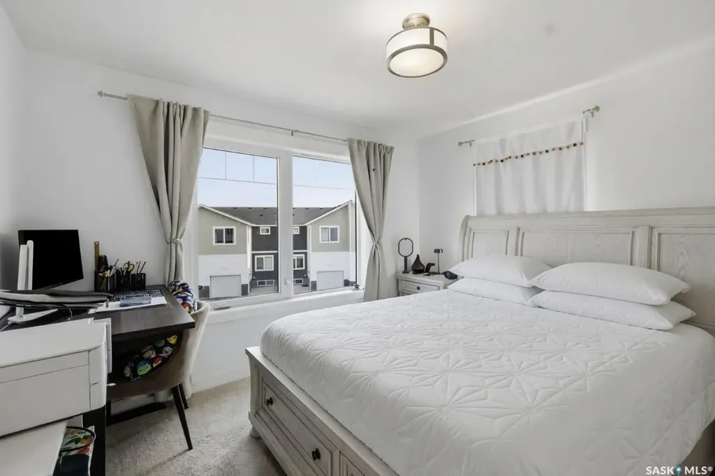 510 Kloppenburg Crescent Saskatoon SK S7W 0X8