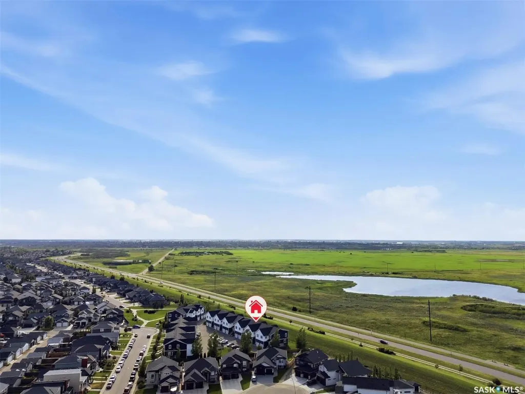 510 Kloppenburg Crescent Saskatoon SK S7W 0X8