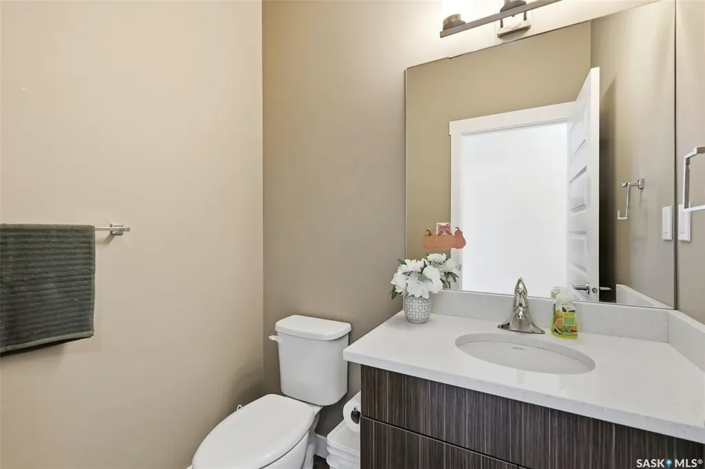510 Kloppenburg Crescent Saskatoon SK S7W 0X8