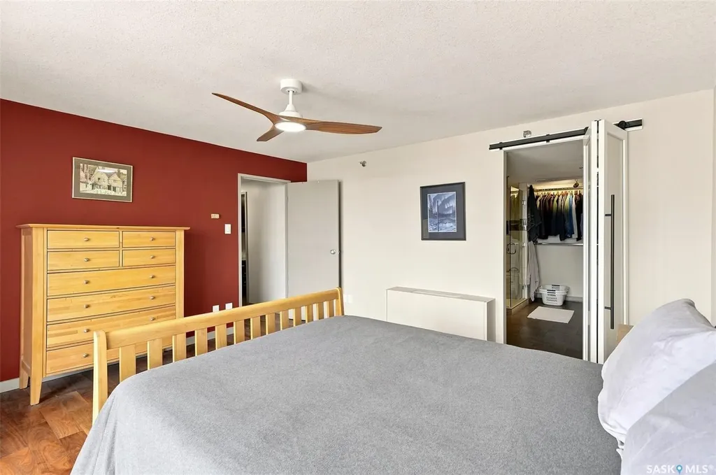 315 5th Avenue N Saskatoon SK S7K 5Z8