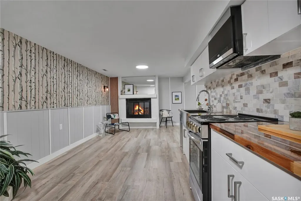 2945 Preston Avenue S Saskatoon SK S7J 2G8