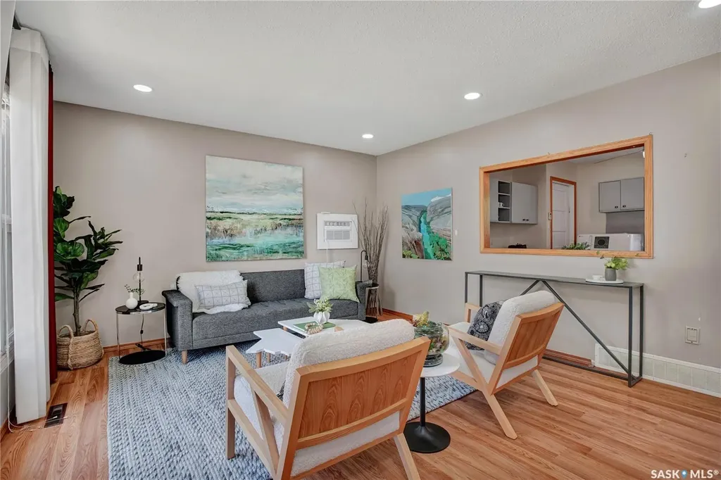 2945 Preston Avenue S Saskatoon SK S7J 2G8