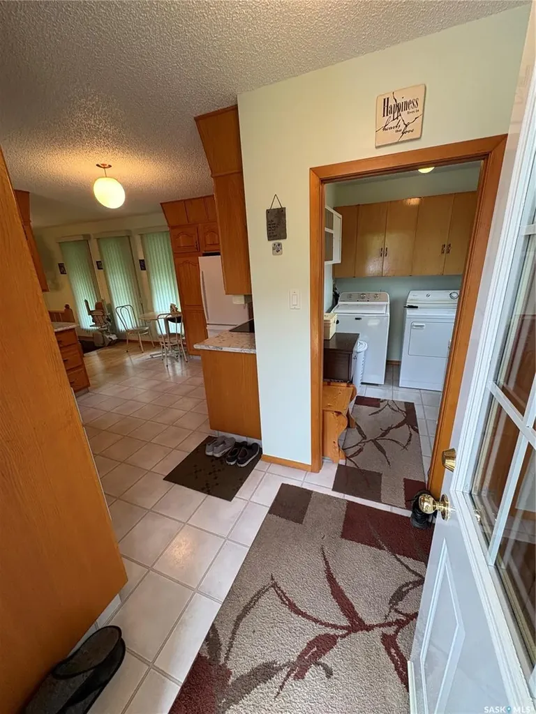 206 March Avenue E Langenburg SK S0A 2A0