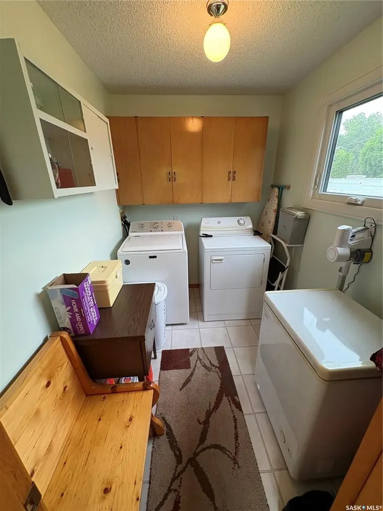 206 March Avenue E Langenburg SK S0A 2A0