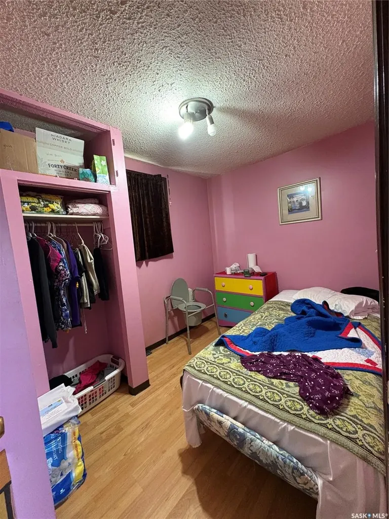 561 18th Street E Prince Albert SK S6V 1H8