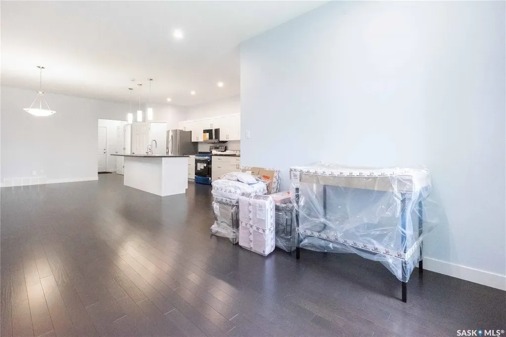 1337 Montague Street Regina SK S4T 3J1