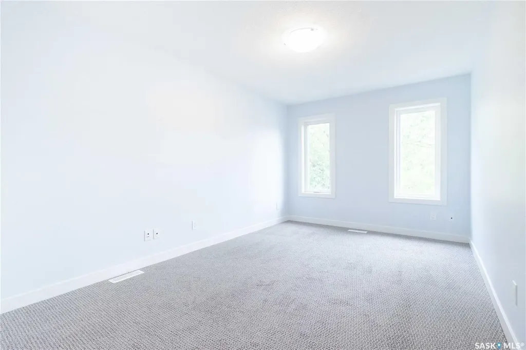 1337 Montague Street Regina SK S4T 3J1