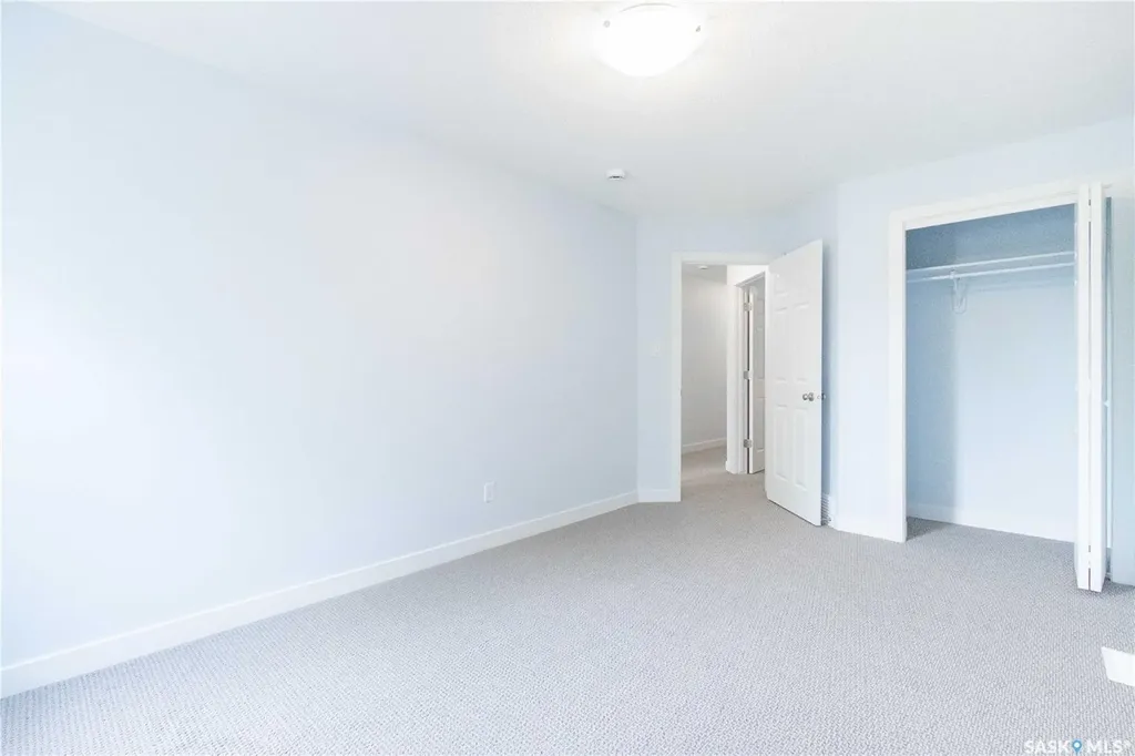 1337 Montague Street Regina SK S4T 3J1