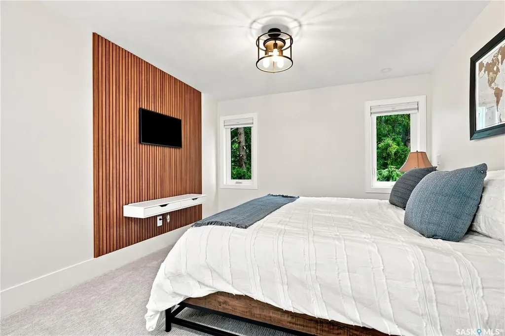 616 Rusholme Road Saskatoon SK S7L 0G7
