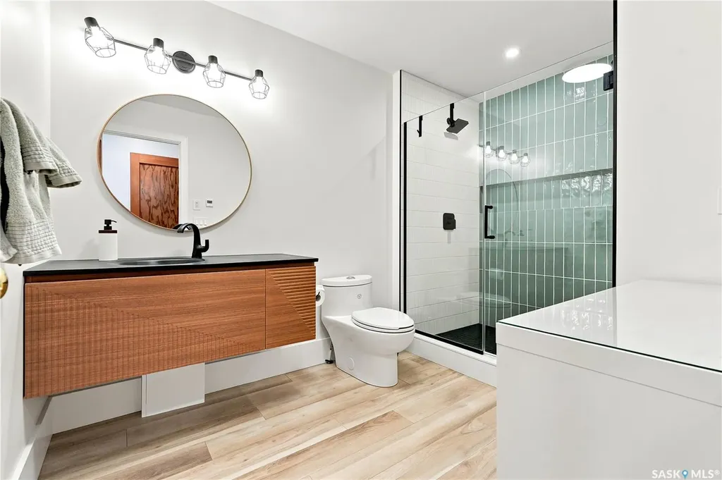 616 Rusholme Road Saskatoon SK S7L 0G7