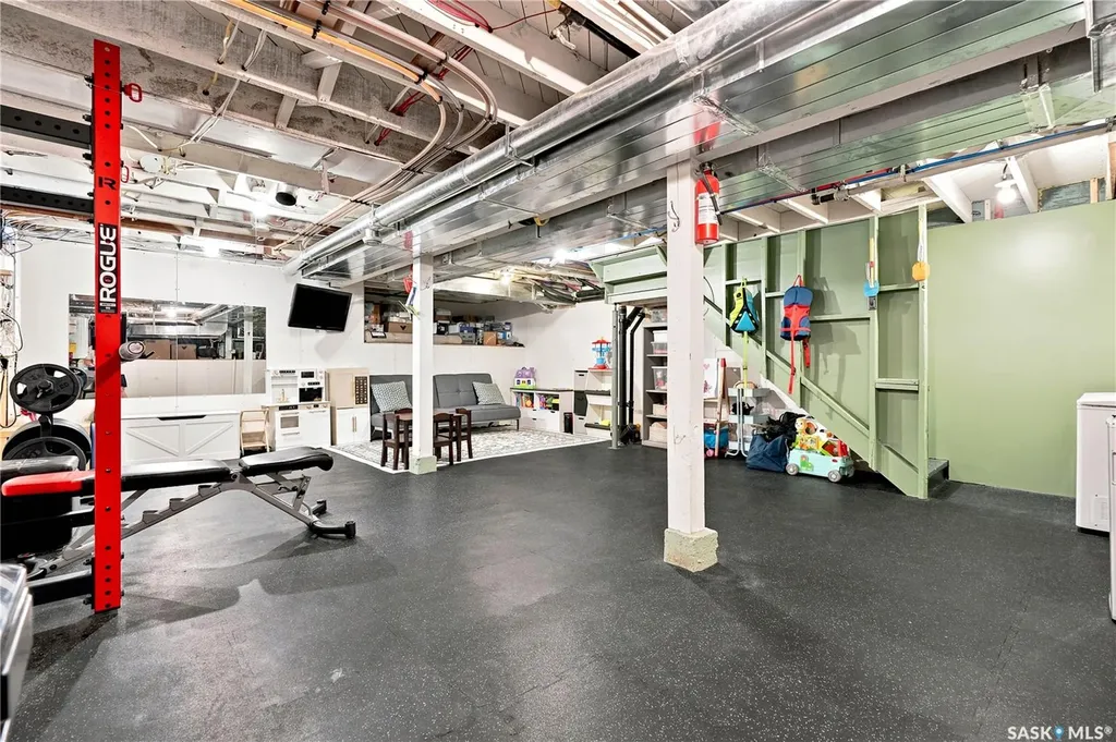 616 Rusholme Road Saskatoon SK S7L 0G7