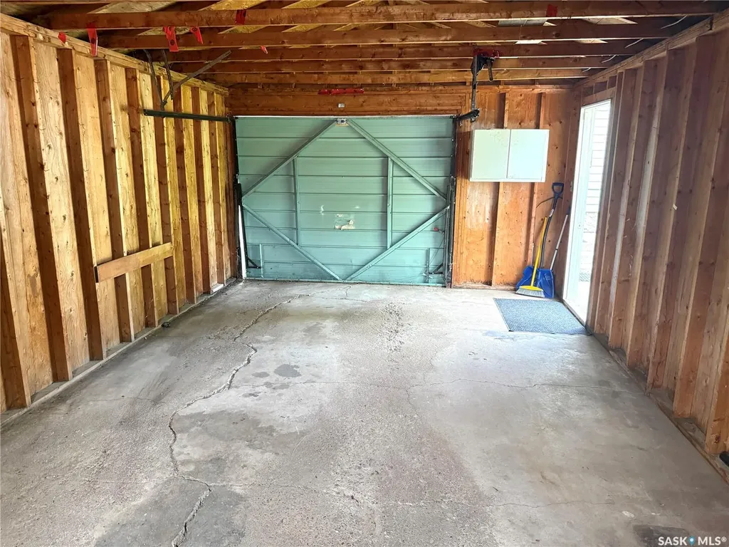 1482 95th Street North Battleford SK S9A 0G6