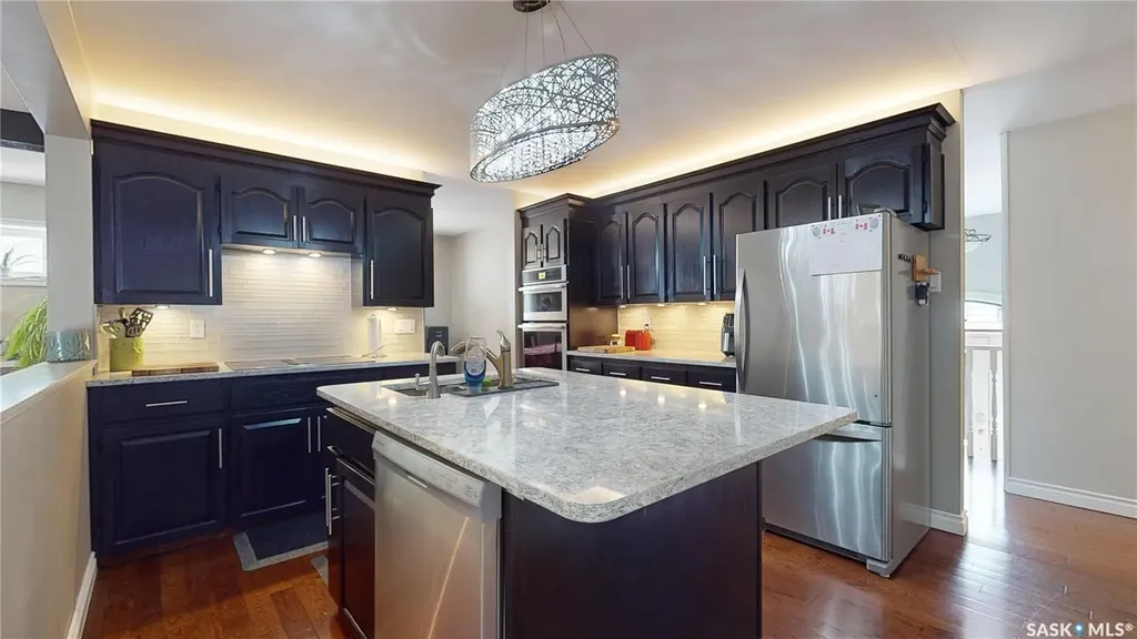 30 Rosewood Place Regina SK S4S 5N5