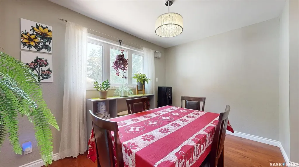 30 Rosewood Place Regina SK S4S 5N5