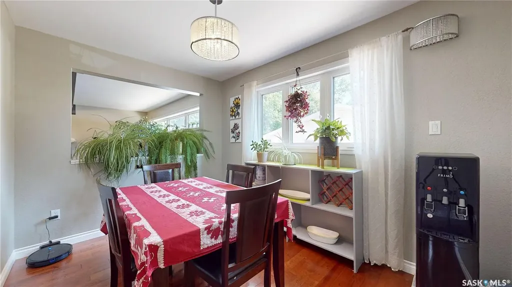 30 Rosewood Place Regina SK S4S 5N5
