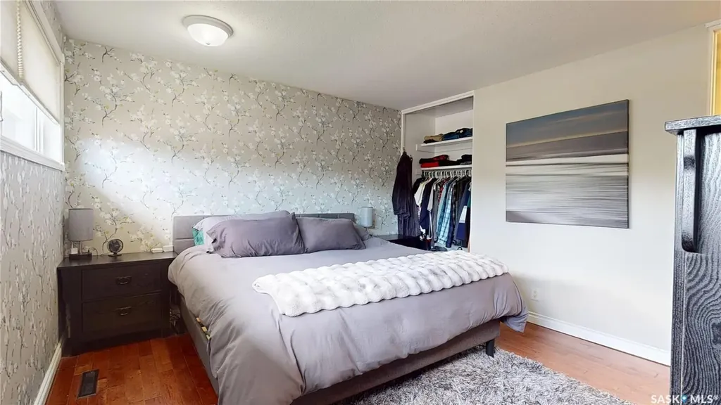 30 Rosewood Place Regina SK S4S 5N5