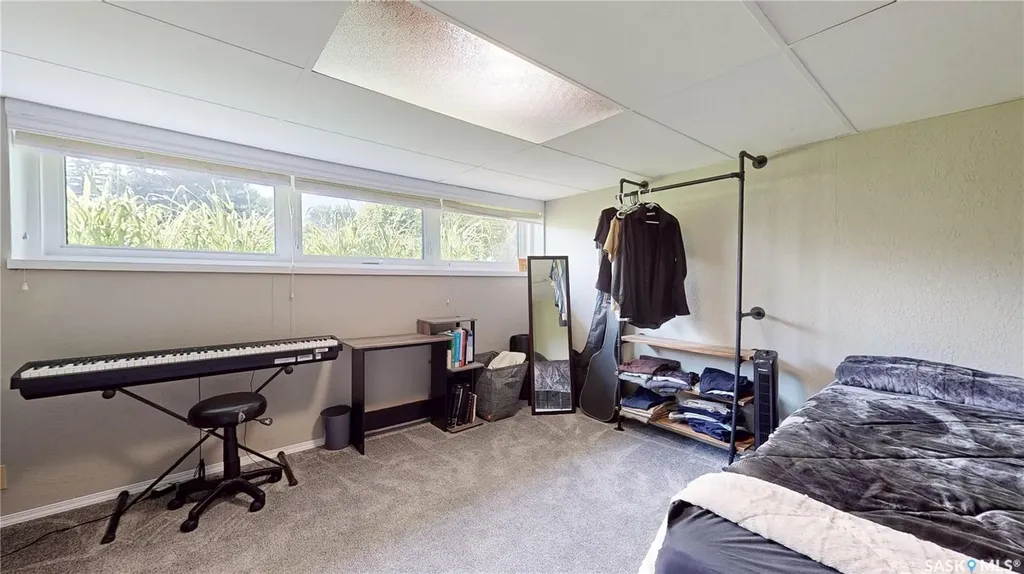 30 Rosewood Place Regina SK S4S 5N5