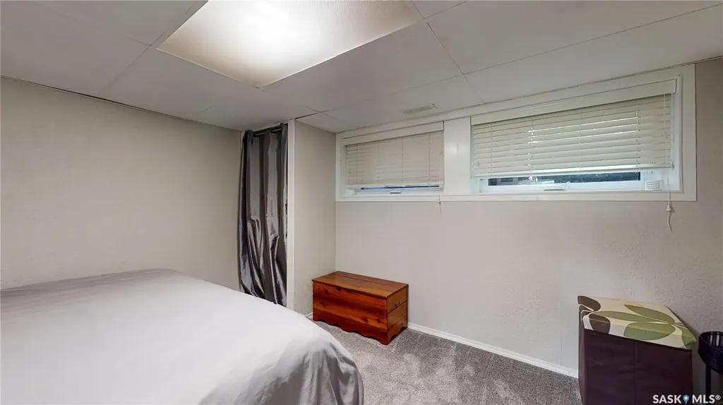 30 Rosewood Place Regina SK S4S 5N5
