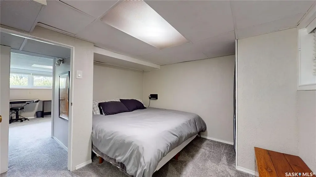 30 Rosewood Place Regina SK S4S 5N5