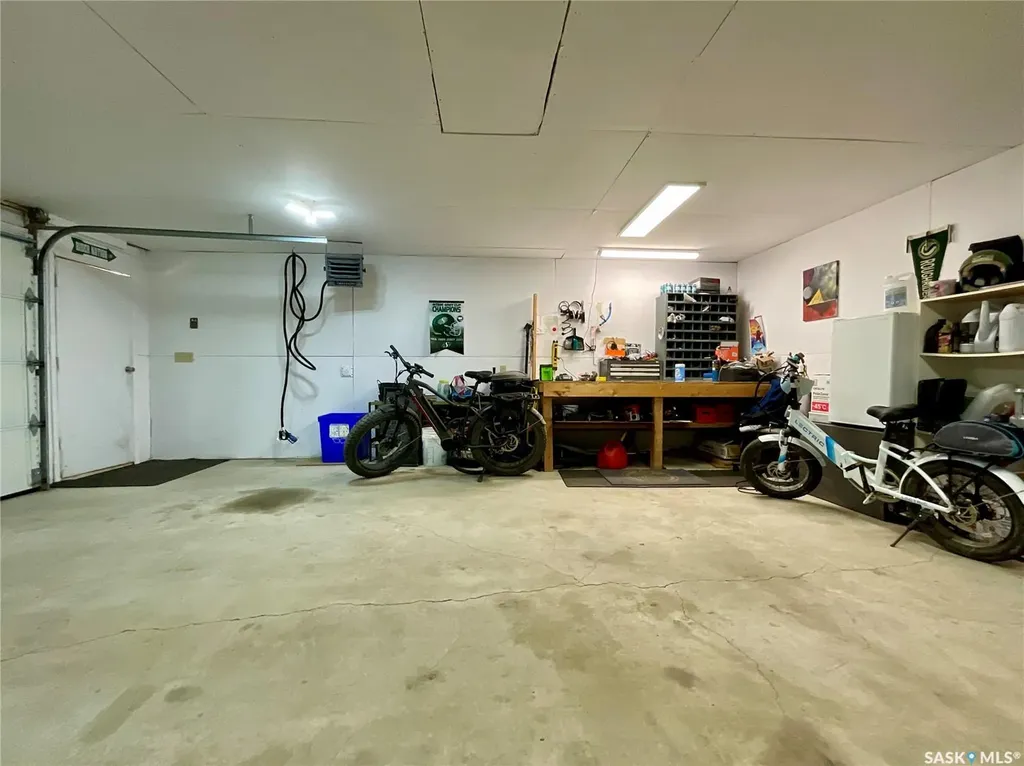 30 Rosewood Place Regina SK S4S 5N5