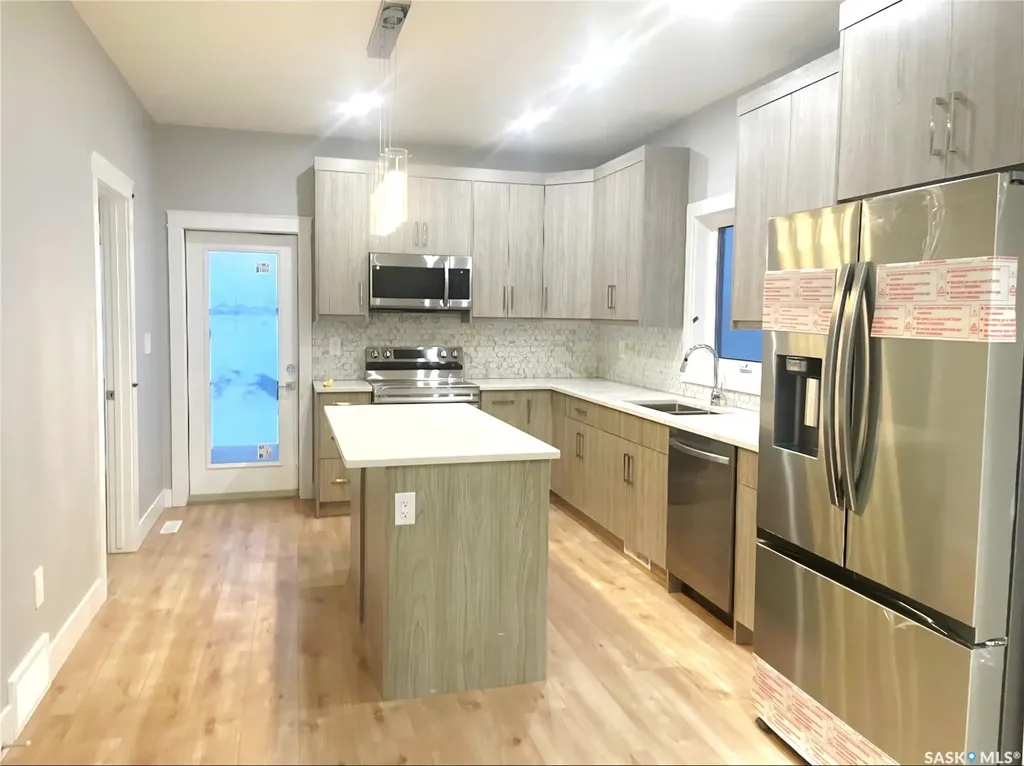 226 Nightingale Road Saskatoon SK S7L 6Y1