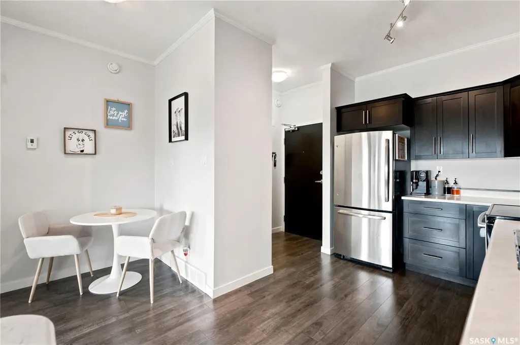 545 Hassard Close Saskatoon SK S7L 6V3