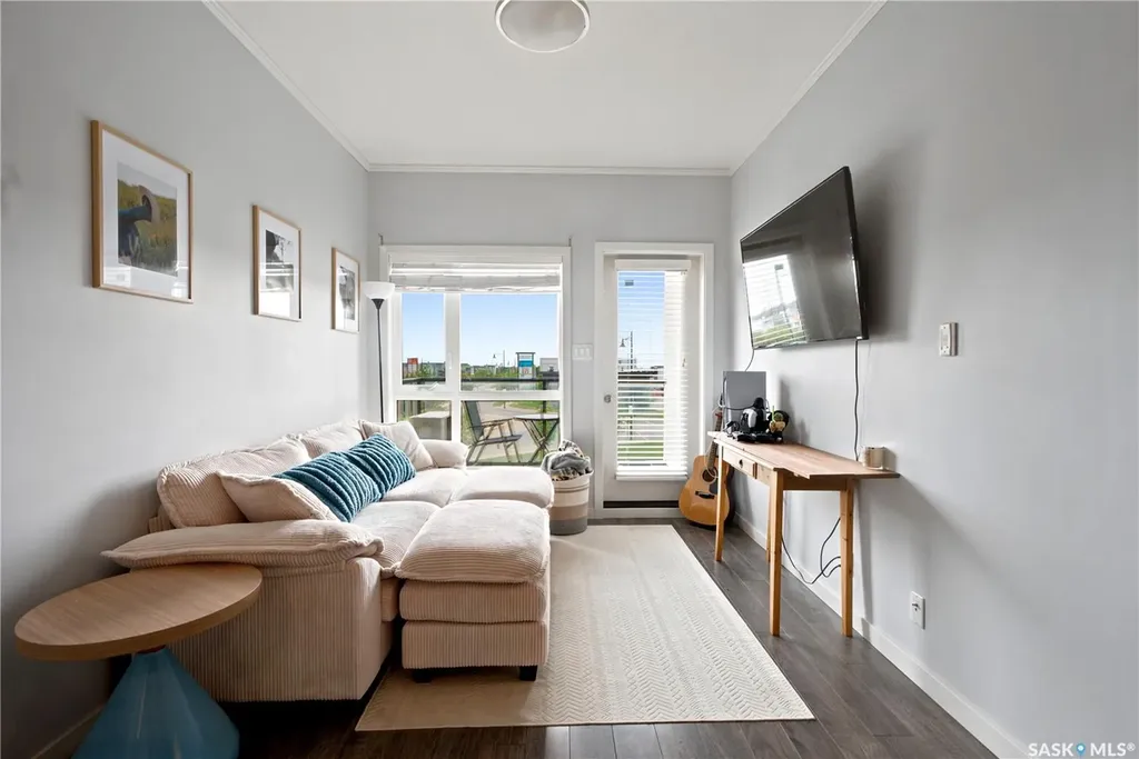 545 Hassard Close Saskatoon SK S7L 6V3