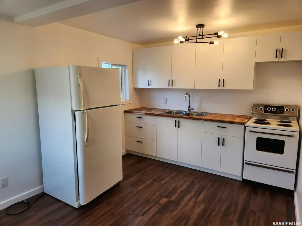 811 97th Avenue Tisdale SK S0E 1T0