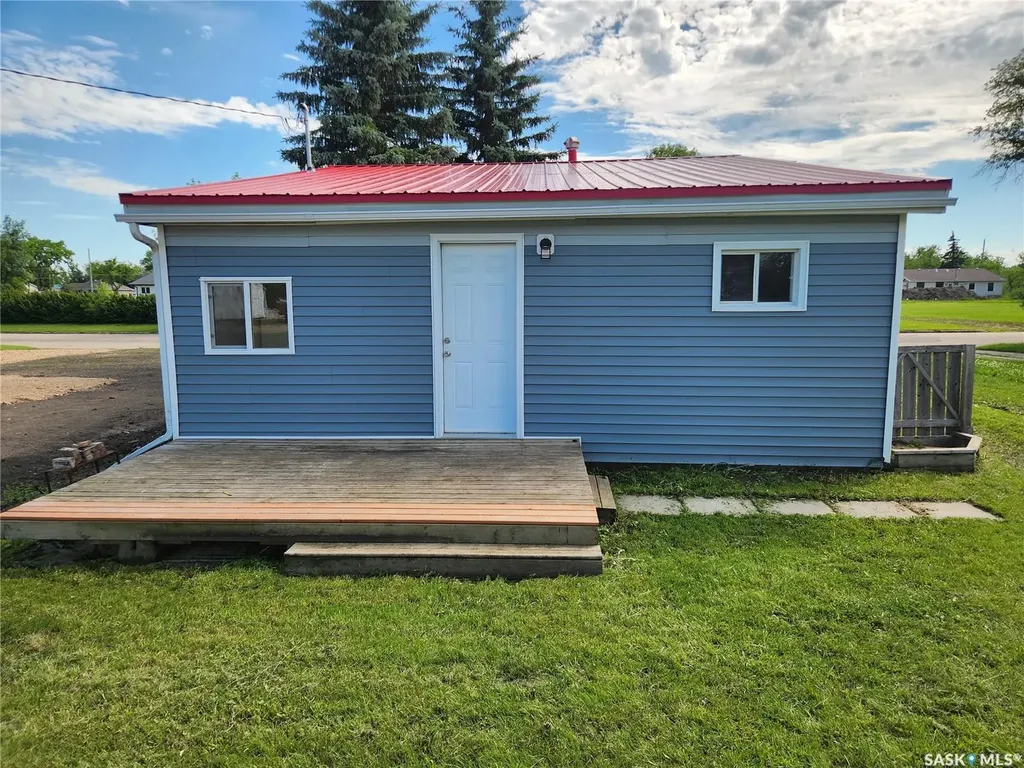811 97th Avenue Tisdale SK S0E 1T0