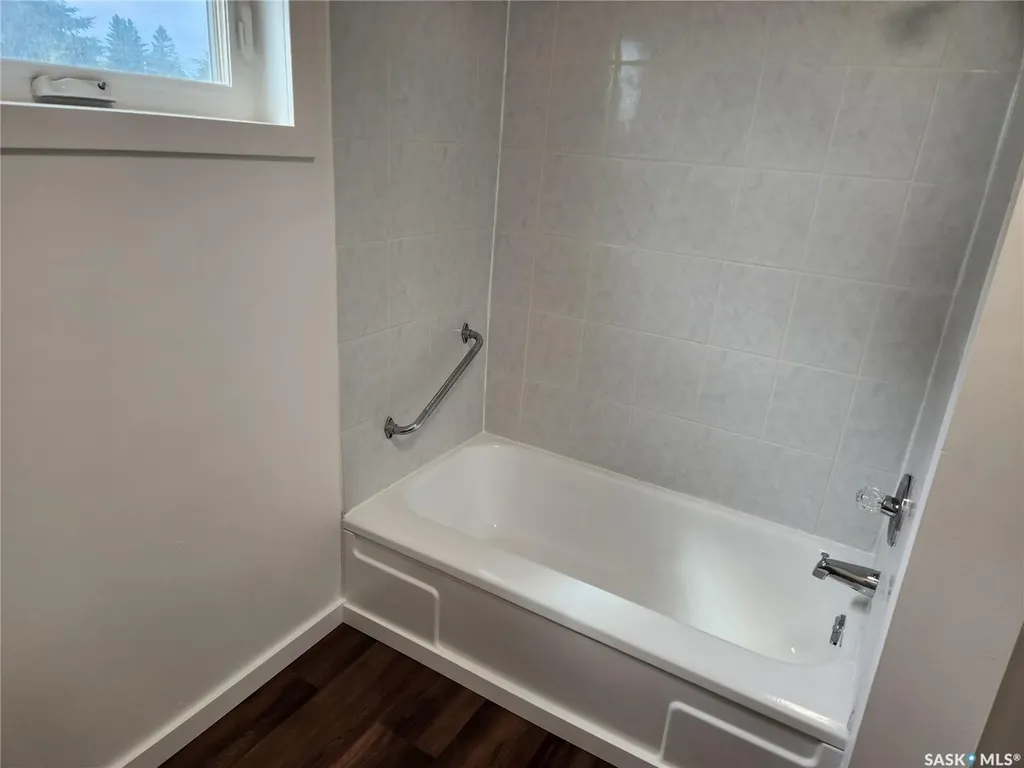 811 97th Avenue Tisdale SK S0E 1T0