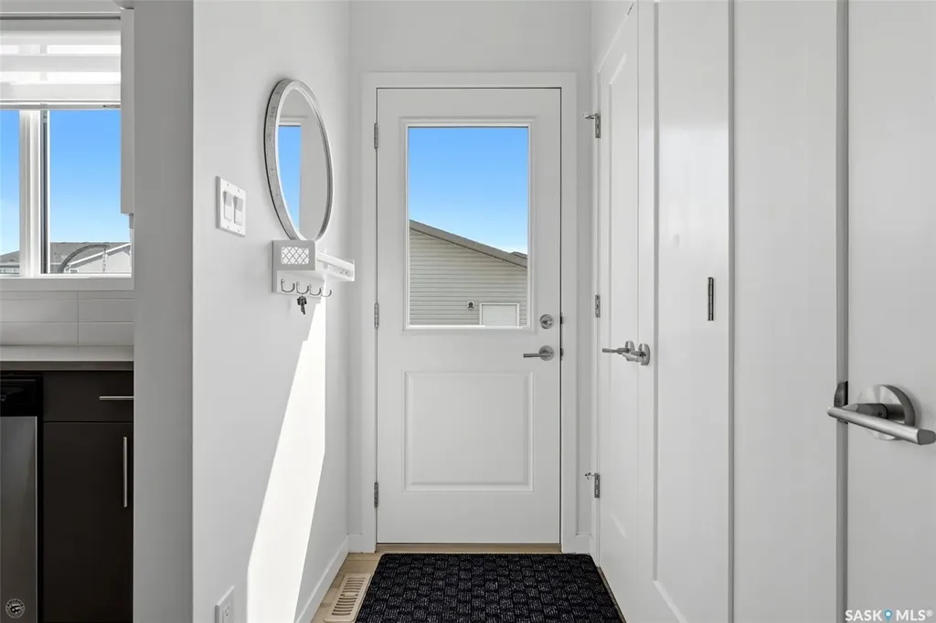 5121 Buckingham Drive E Regina SK S4V 3S3