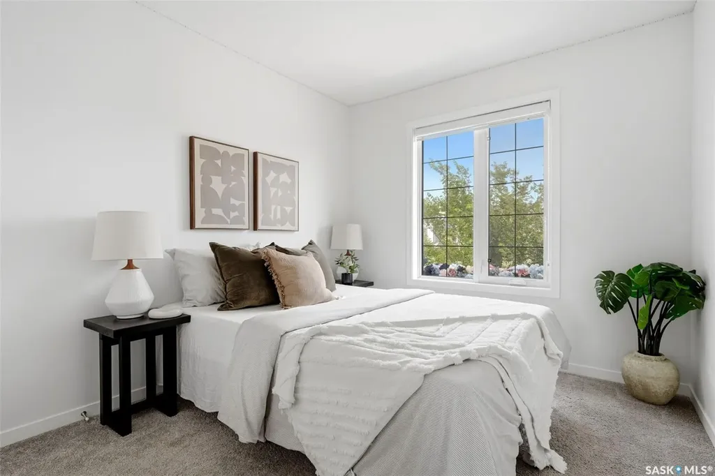 5121 Buckingham Drive E Regina SK S4V 3S3