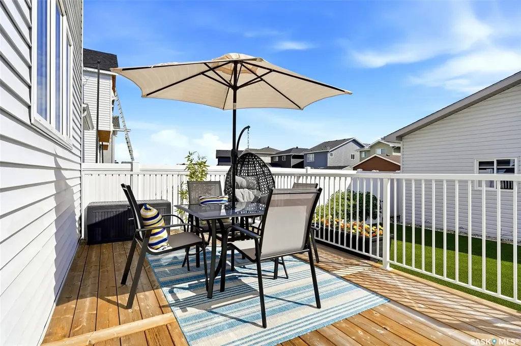 5121 Buckingham Drive E Regina SK S4V 3S3