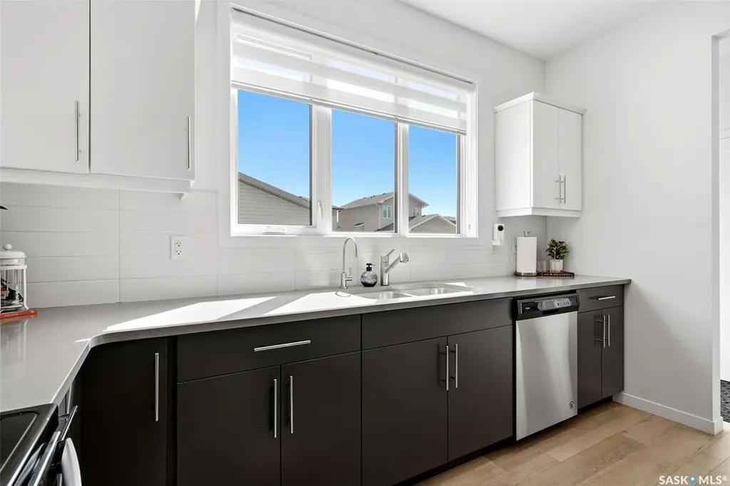 5121 Buckingham Drive E Regina SK S4V 3S3