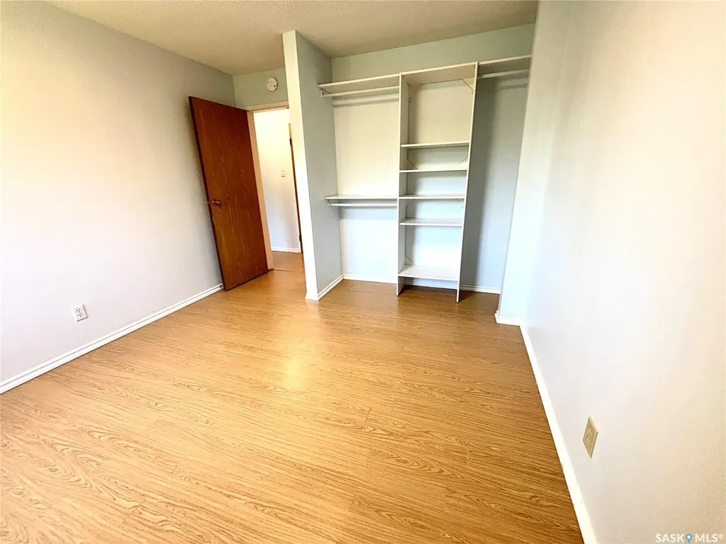307 Tait Crescent Saskatoon SK S7H 5L6