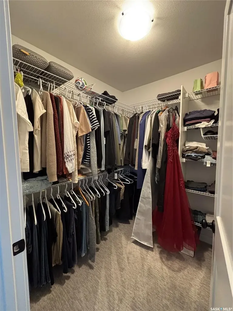 101 Echo Lane Martensville SK S0K 2T1