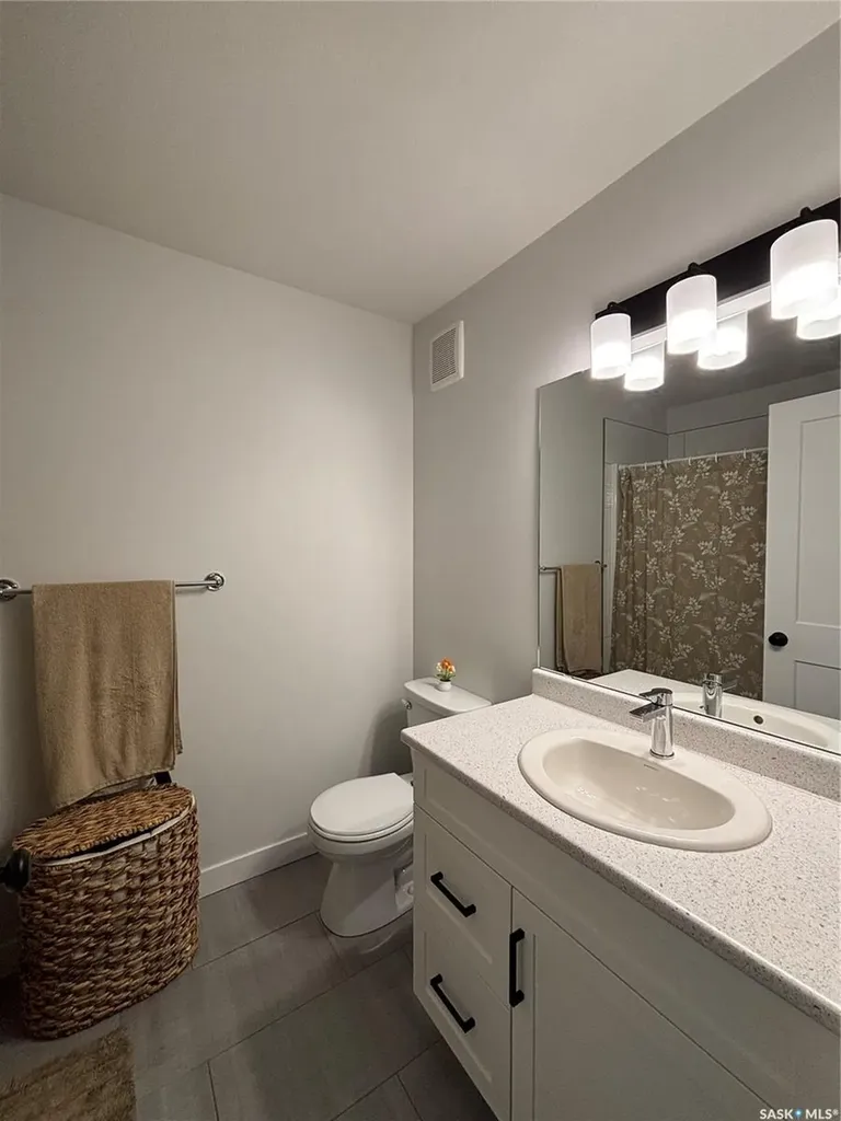 101 Echo Lane Martensville SK S0K 2T1