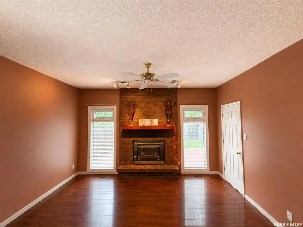239 Kenosee Crescent Saskatoon SK S7K 3T1