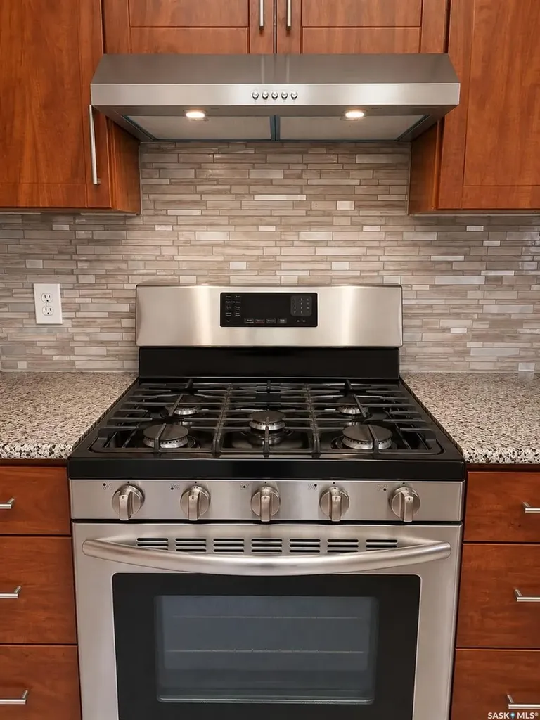 239 Kenosee Crescent Saskatoon SK S7K 3T1