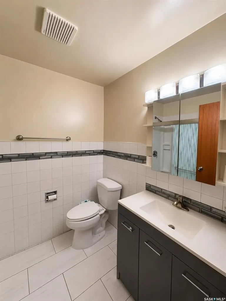 239 Kenosee Crescent Saskatoon SK S7K 3T1
