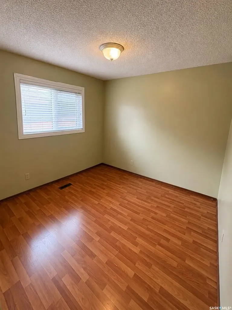 239 Kenosee Crescent Saskatoon SK S7K 3T1