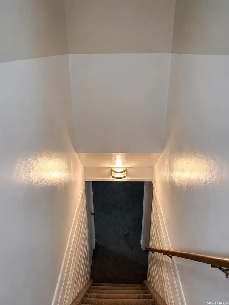 239 Kenosee Crescent Saskatoon SK S7K 3T1