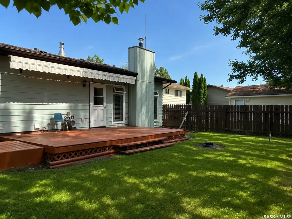 239 Kenosee Crescent Saskatoon SK S7K 3T1