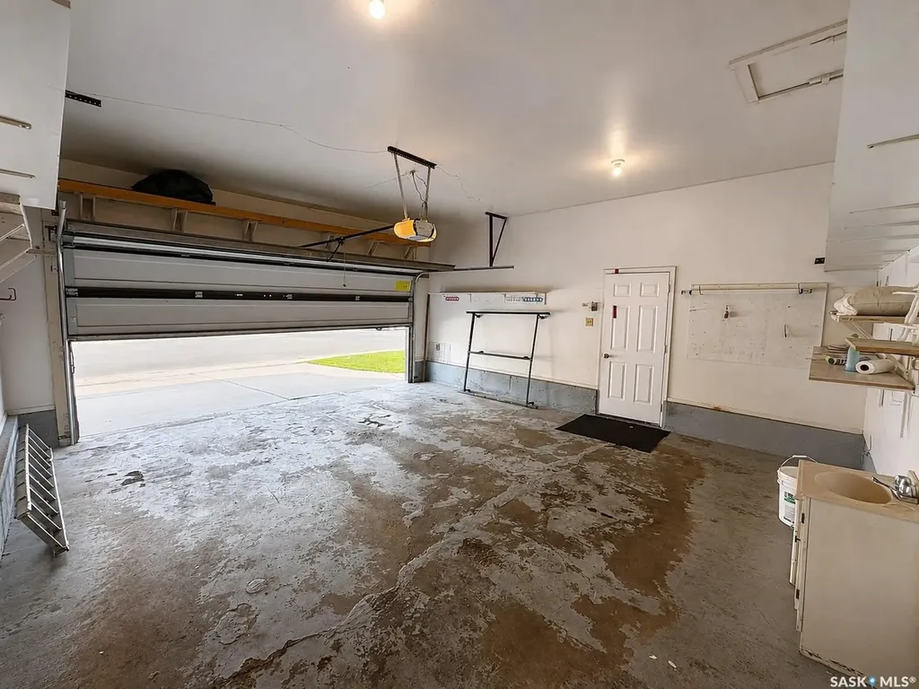 239 Kenosee Crescent Saskatoon SK S7K 3T1