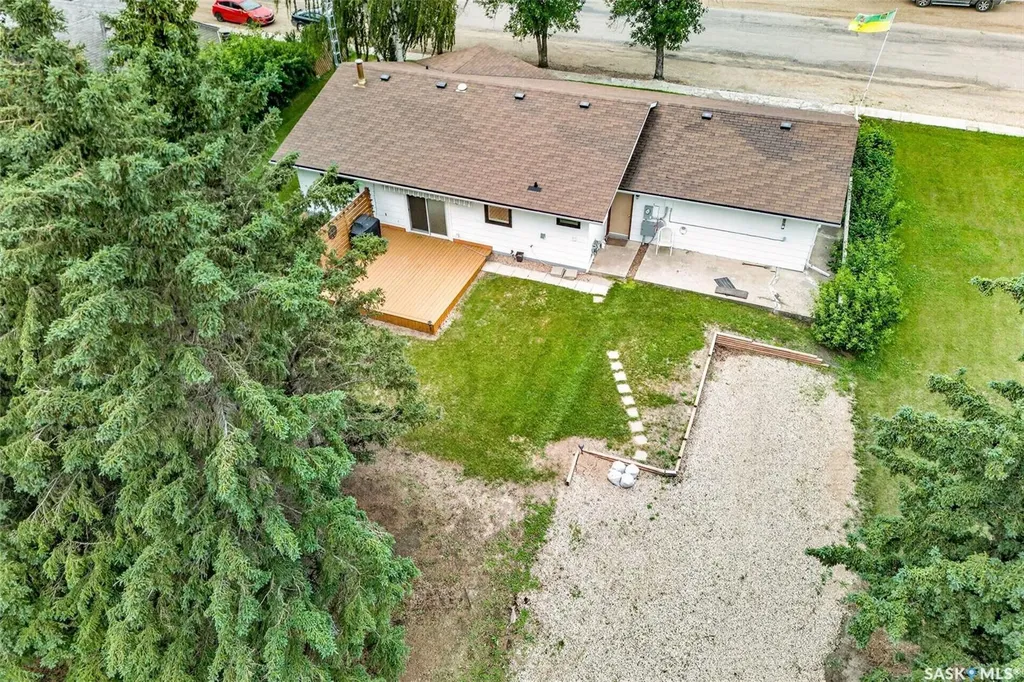 417 2nd Avenue N Naicam SK S0K 2Z0