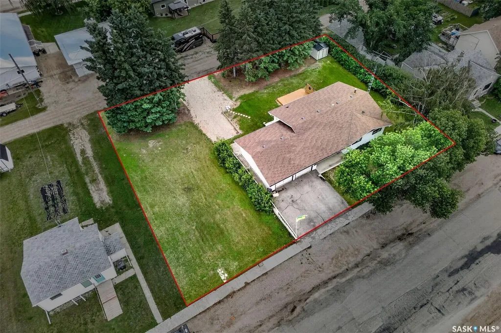 417 2nd Avenue N Naicam SK S0K 2Z0
