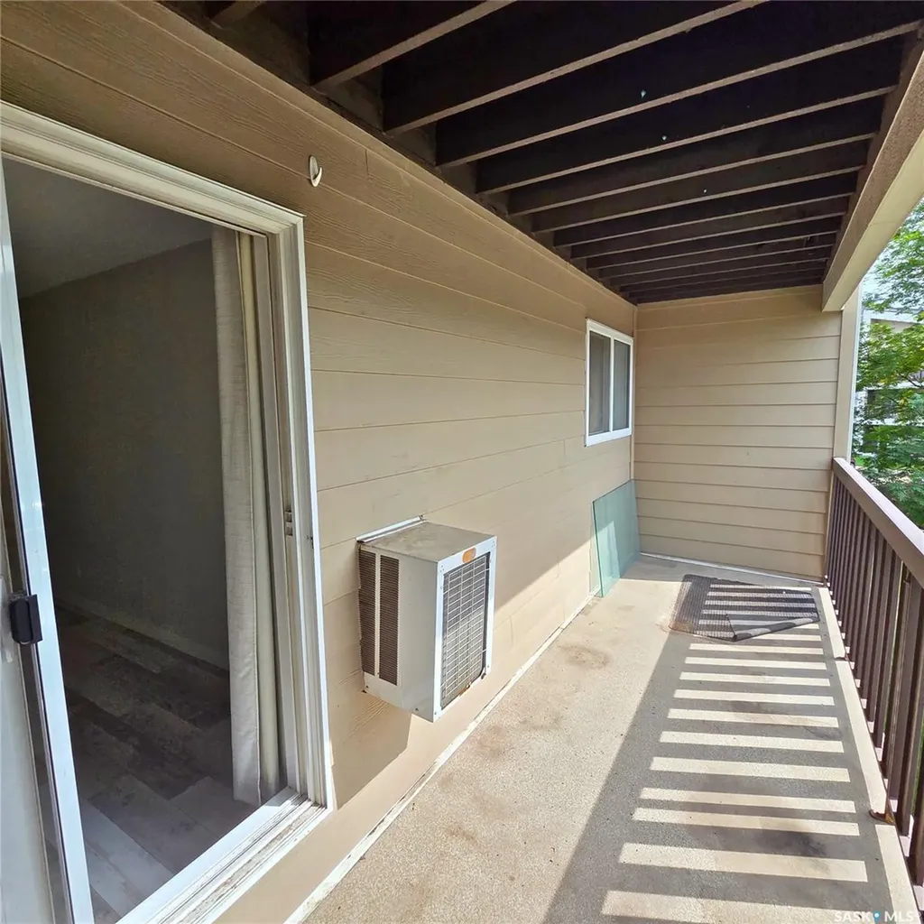 425 115th Street E Saskatoon SK S7N 2E5