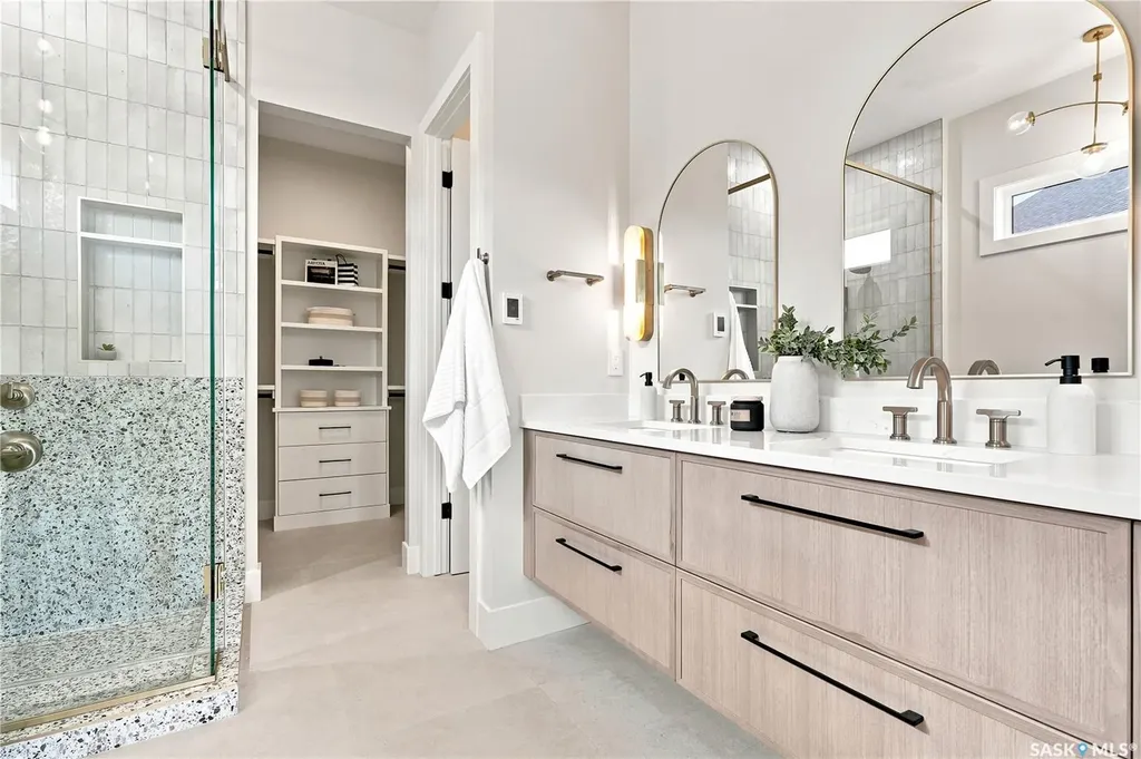 602 Cartwright Street Saskatoon SK S7T 0G5