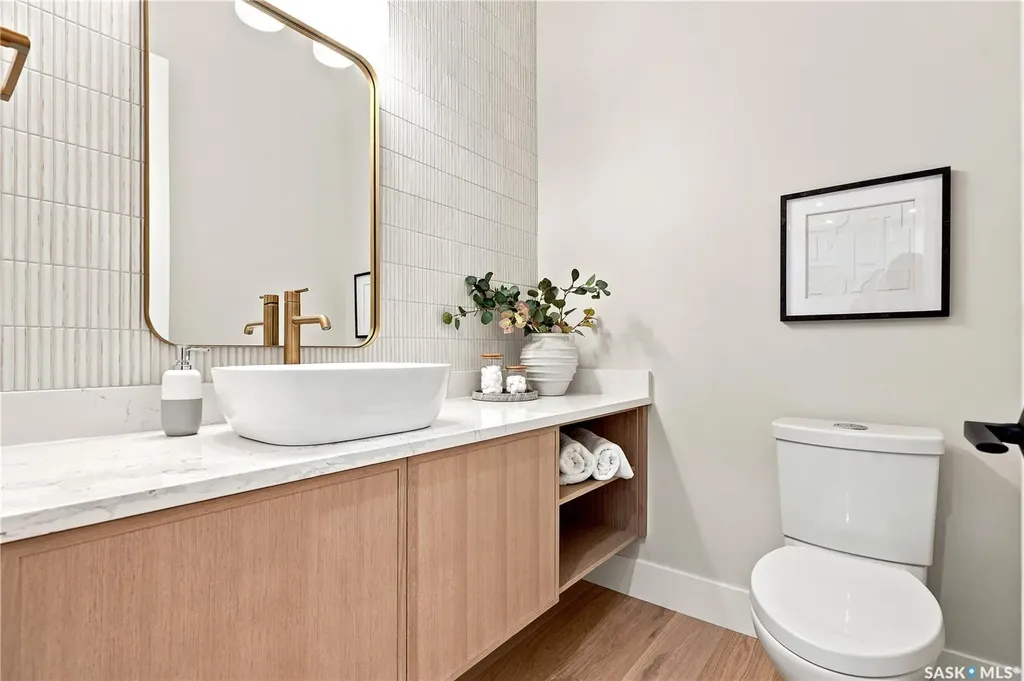 602 Cartwright Street Saskatoon SK S7T 0G5