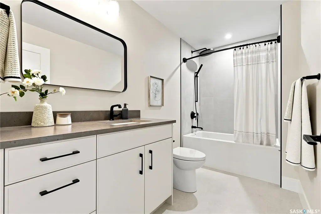602 Cartwright Street Saskatoon SK S7T 0G5